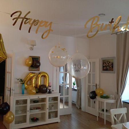 Old Town Apartment Delux Krakow Bagian luar foto