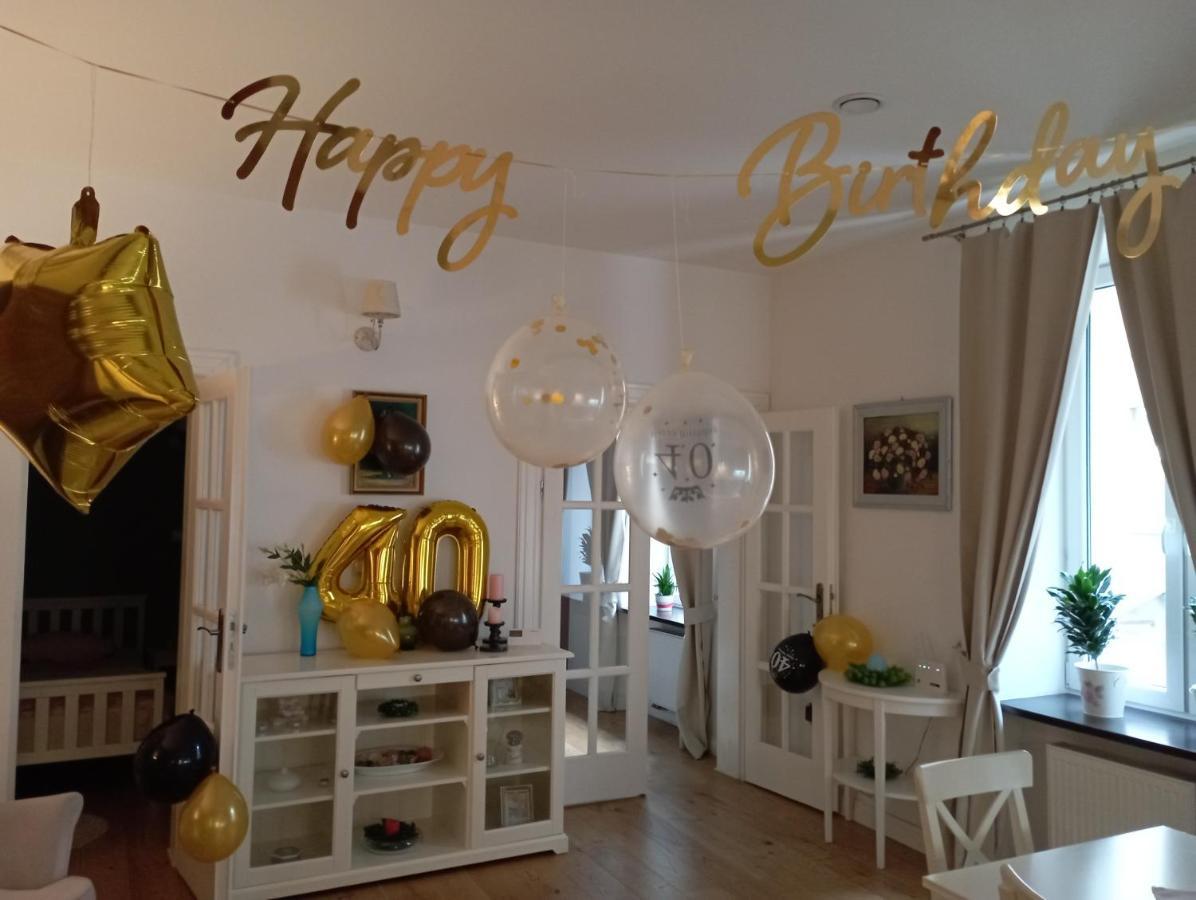 Old Town Apartment Delux Krakow Bagian luar foto